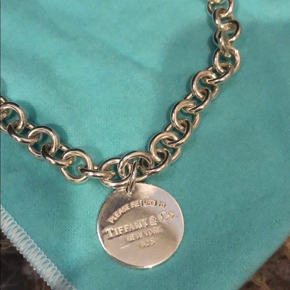 tiffany and co signature necklace Off 
